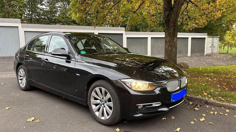Schwarz Gebraucht 2014 BMW 316 Limousine | 11.200 € (Fairer Preis) - Bild 1/4