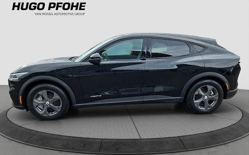 Gebraucht Ford Mustang Mach-E Standard Range 197 kW (269 PS) 2023 Schwarz SUV