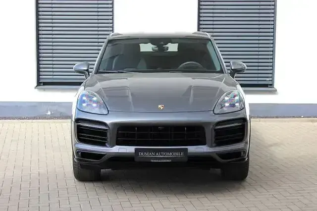 Second-hand Porsche Cayenne 340 CP (250 kW) 2018 Gri SUV