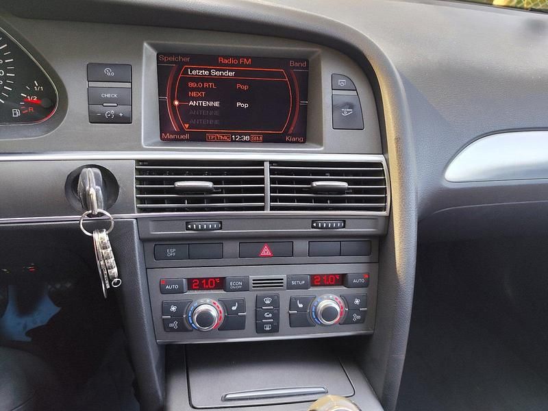 Silber Gebraucht 2005 Audi A6 Limousine | 1.999 € (Fairer Preis) - Bild 1/4