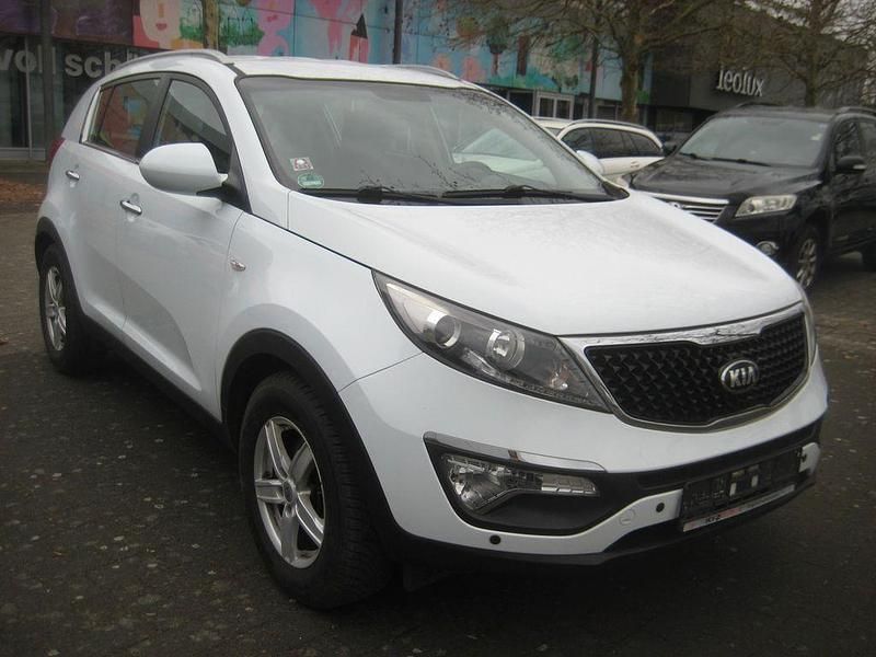 Gebraucht Kia Sportage 135 PS (99 kW) 2016 Weiß SUV