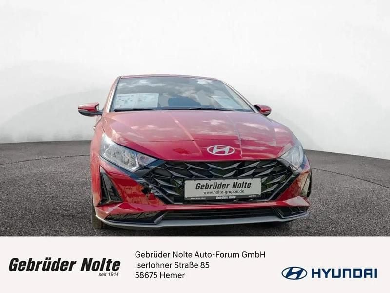 Dragon red Neu 2025 Hyundai i20 Trend Kleinwagen | 23.890 € (Fairer Preis) - Bild 1/1