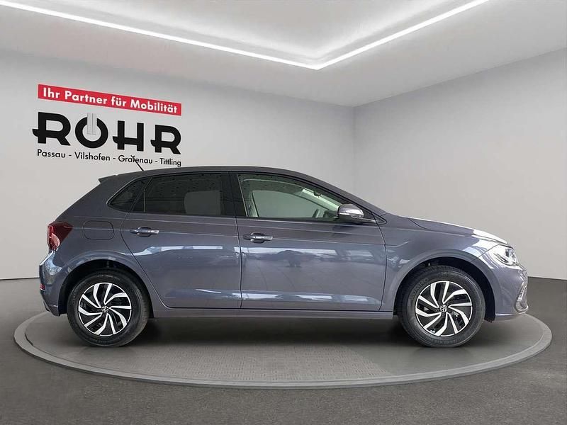 Gebraucht VW Polo Life 95 PS (69 kW) 2026 Rauchgrau metallic Kleinwagen