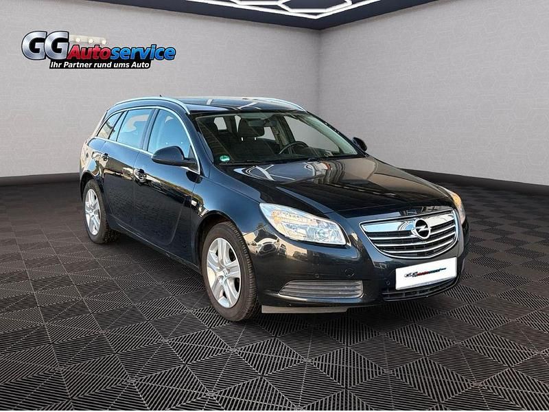 Gebraucht Opel Insignia Edition 131 PS (96 kW) 2010 Schwarz Kombi