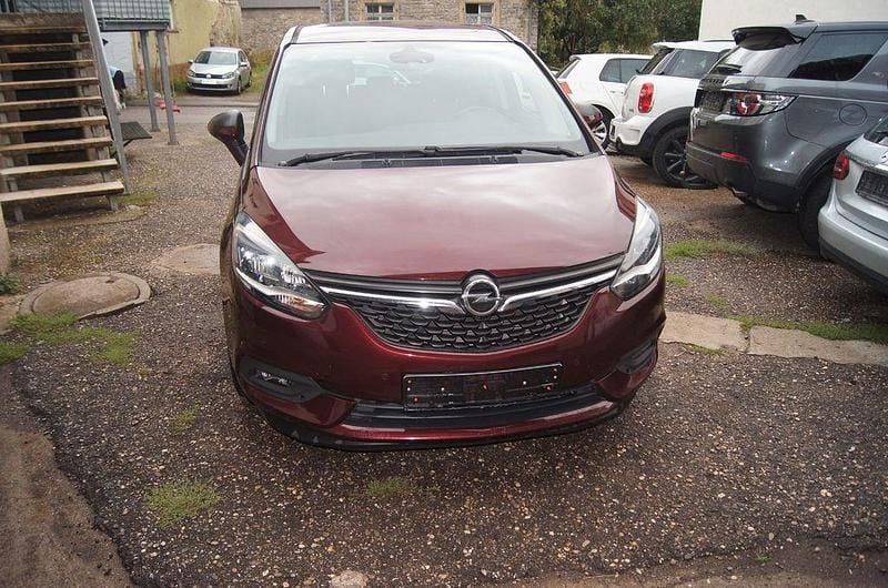 Rouge braun/rioja red Gebraucht 2018 Opel Zafira Van / Kleinbus | 11.900 € (Superpreis) - Bild 1/4
