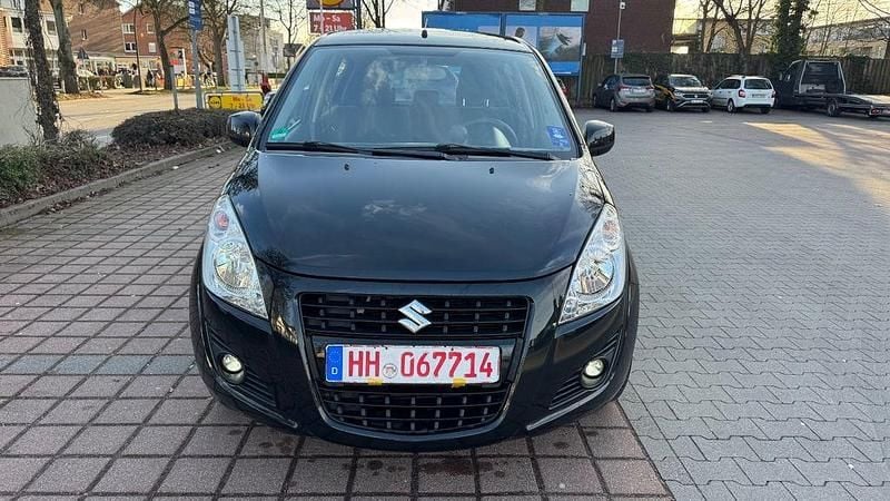 Gebraucht Suzuki Splash Active+ 94 PS (69 kW) 2014 Schwarz Kleinwagen