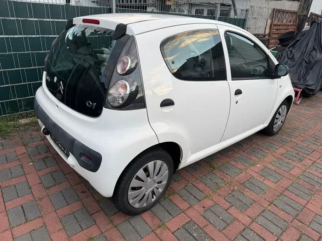 Gebraucht Citroën C1 Style 68 PS (50 kW) 2009 Weiß Kleinwagen