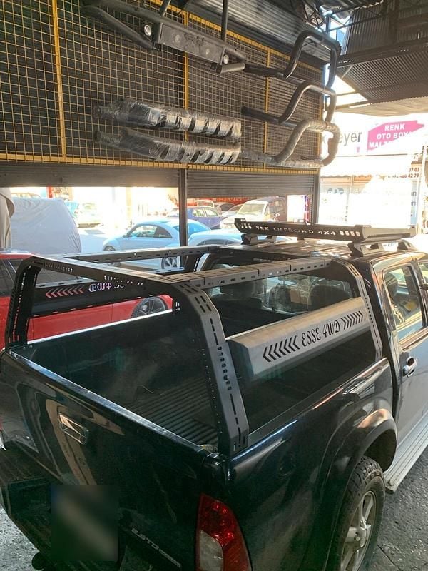 Gebraucht Isuzu D-Max 136 PS (100 kW) 2008 Schwarz Abholung