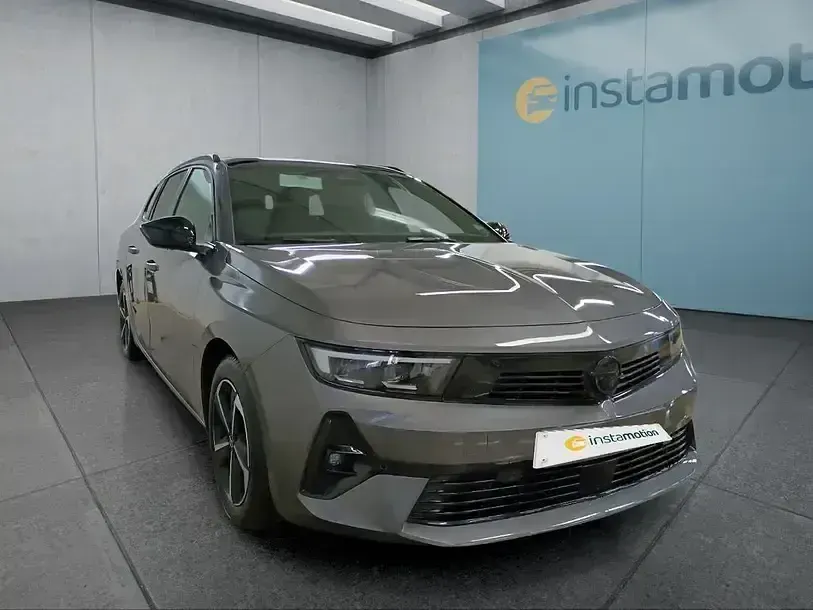 Gebraucht Opel Astra 131 PS (96 kW) 2025 Grau Kleinwagen