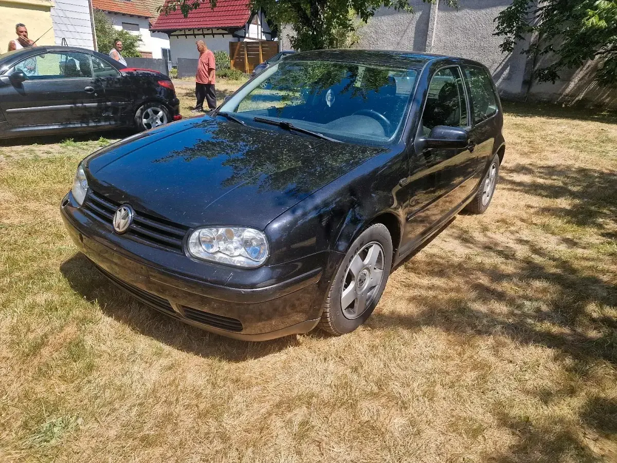 Gebraucht VW Golf IV 125 PS (91 kW) 1998 Schwarz Kleinwagen