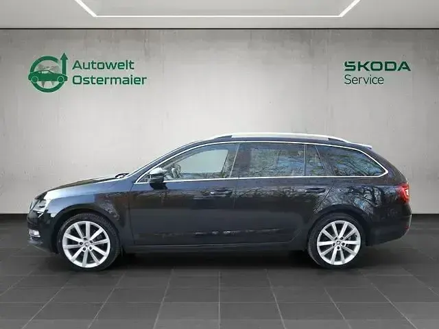 Gebraucht Skoda Octavia Style 184 PS (135 kW) 2020 Schwarz Limousine