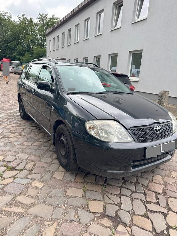 Weiß Gebraucht 2003 Toyota Corolla Kombi | 1.750 € (Guter Preis) - Bild 1/4
