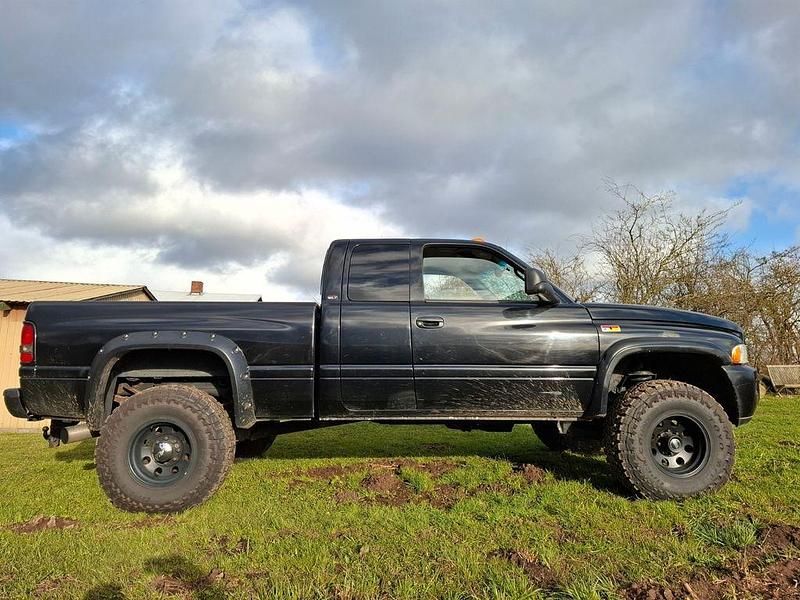 Gebraucht Dodge Ram 230 PS (169 kW) 1999 Schwarz Pickup