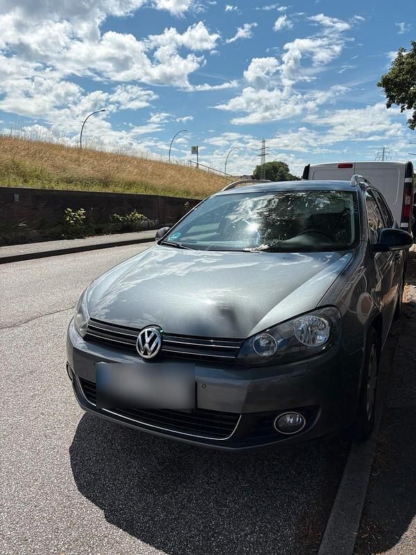 Grau Gebraucht 2011 VW Golf VI Style Kombi | 4.000 € (Fairer Preis) - Bild 1/4
