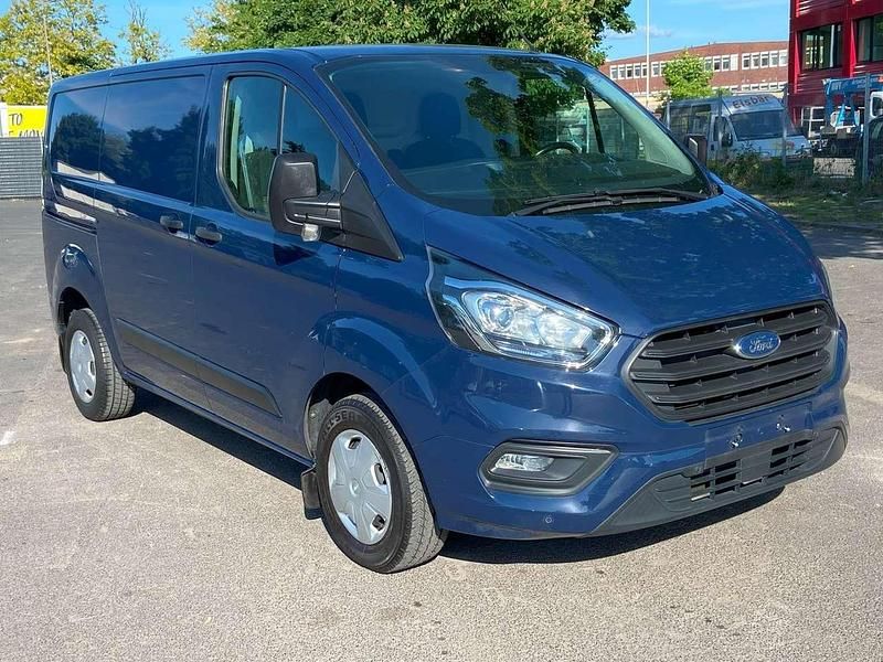 Blazer blau Gebraucht 2019 Ford Transit Custom Van / Kleinbus | 17.999 € (Superpreis) - Bild 1/4