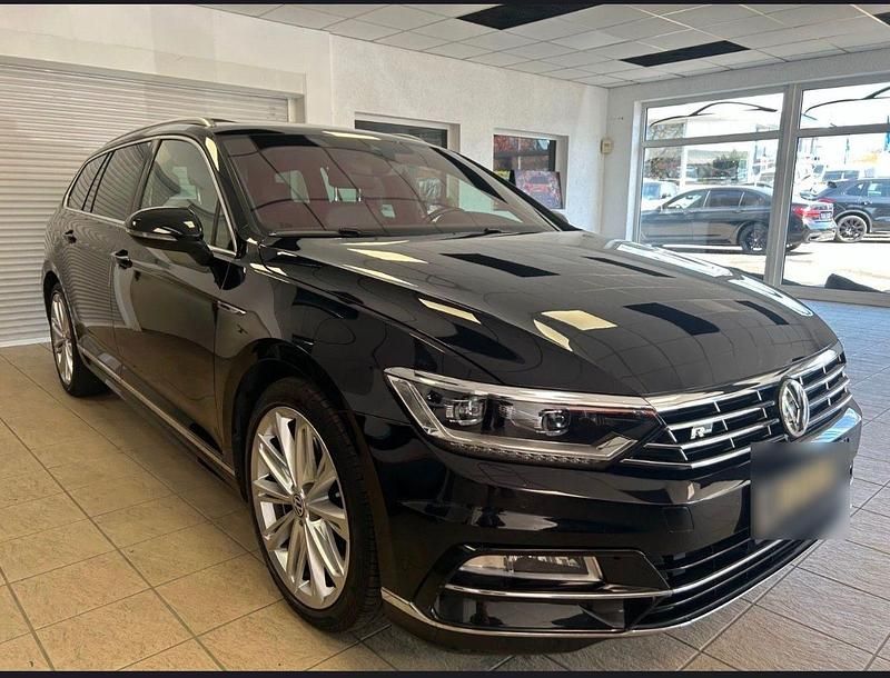 Gebraucht VW Passat R-line 239 PS (175 kW) 2015 Schwarz Kombi