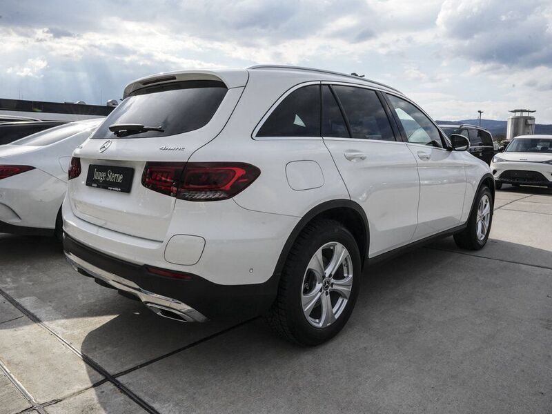 Gebraucht Mercedes GLC300 Exclusive 211 PS (155 kW) 2022 Weiß SUV