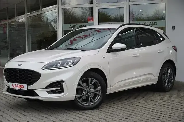 Gebraucht Ford Kuga 190 PS (139 kW) 2020 Arktisweißmetallic (metallic) SUV