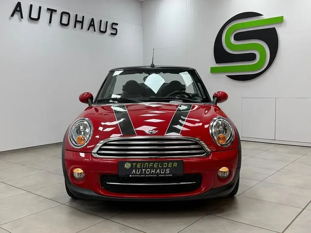 Gebraucht Mini Cooper D Cabriolet 111 PS (81 kW) 2013 Rot Cabrio