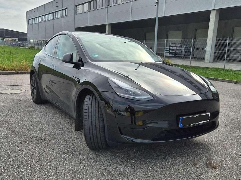 Gebraucht Tesla Model Y RWD 255 kW (347 PS) 2024 Schwarz SUV