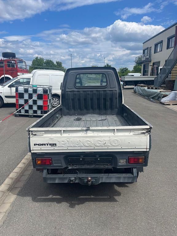 Gebraucht Piaggio Porter 71 PS (52 kW) 2012 Weiß SUV