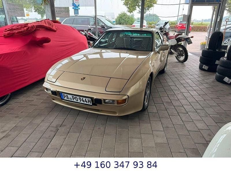 Gold Gebraucht 1984 Porsche 944 | 49.900 € - Bild 1/2