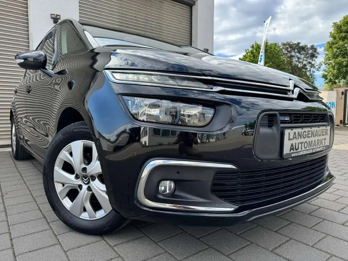 Gebraucht Citroën C4 SpaceTourer SELECTION 131 PS (96 kW) 2017 Lack onyx schwarz Van / Kleinbus