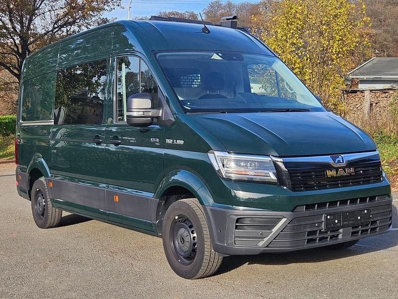 Grün Gebraucht 2021 MAN TGE Van | 38.495 € (Fairer Preis) - Bild 1/4