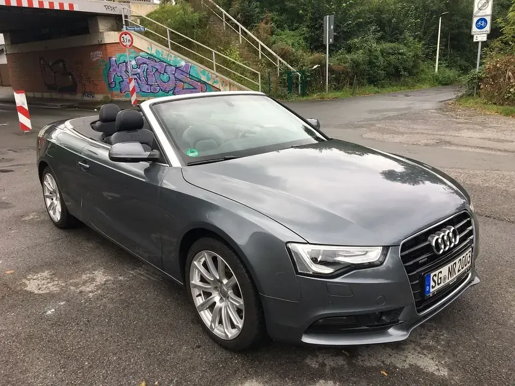 Gebraucht Audi A5 Cabriolet Sport 218 PS (160 kW) 2016 Grau Cabrio