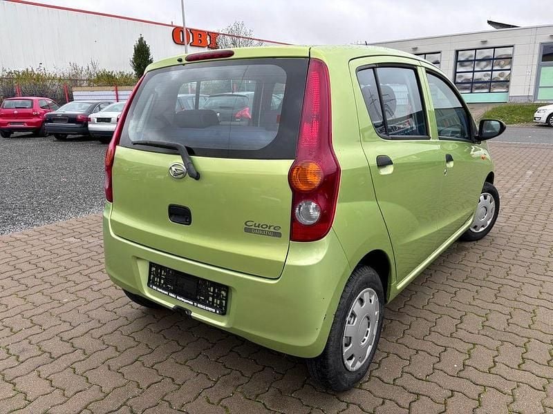 Gebraucht Daihatsu Cuore 69 PS (50 kW) 2007 Grün Kleinwagen