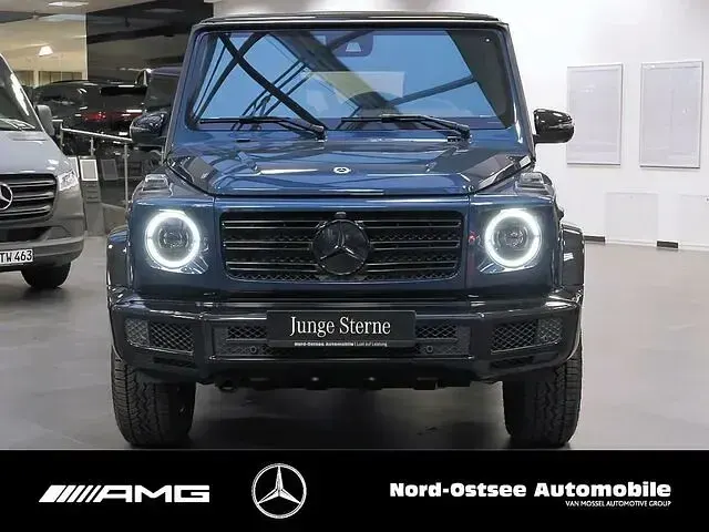 Gebraucht Mercedes G500 Night 421 PS (309 kW) 2023 Blau SUV