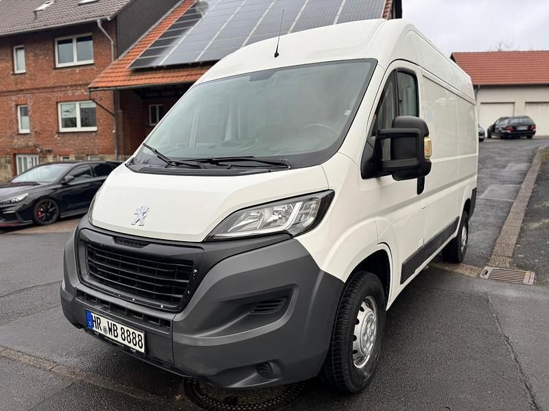 Gebraucht Peugeot Boxer 110 PS (80 kW) 2016 Weiß Van