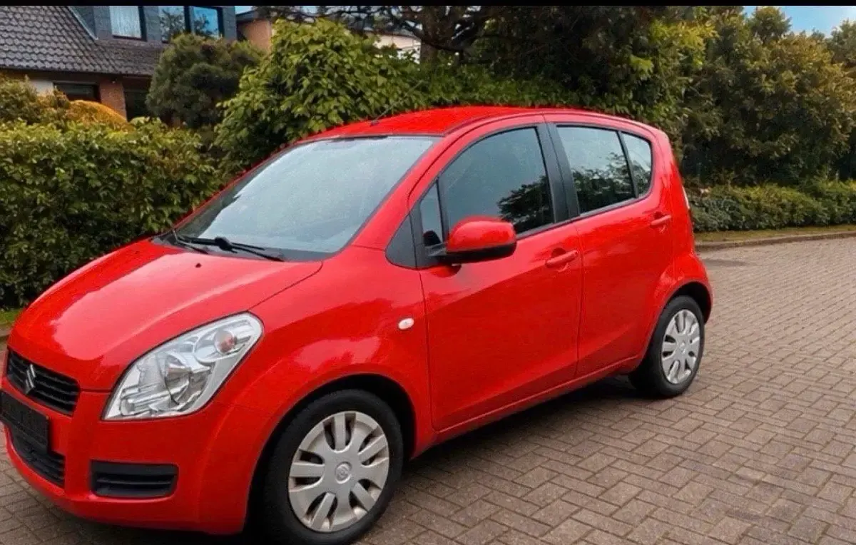 Gebraucht Suzuki Splash 65 PS (47 kW) 2010 Rot Kleinwagen