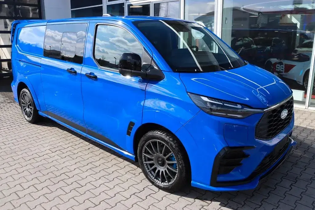 Nouvelle Ford Transit Custom 232 ch (170 kW) 2026 Bleue Monospace