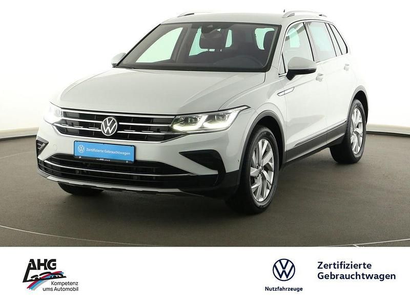 Gebraucht VW Tiguan Elegance 190 PS (139 kW) 2022 Pure white SUV