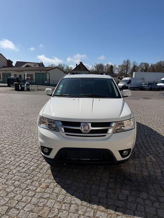 Gebraucht Fiat Freemont Urban 170 PS (125 kW) 2012 SUV