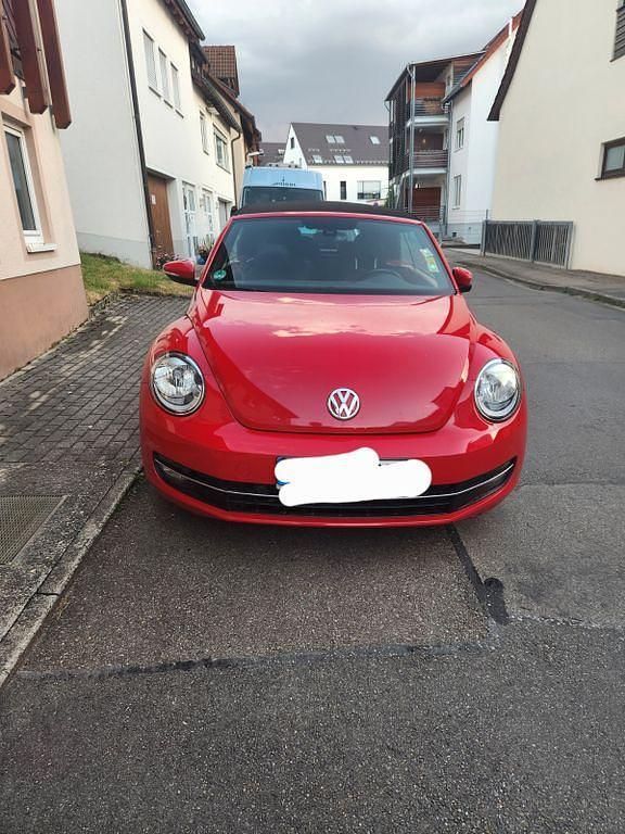 Rot Gebraucht 2013 VW Beetle Design Cabrio | 8.990 € (Superpreis) - Bild 1/4