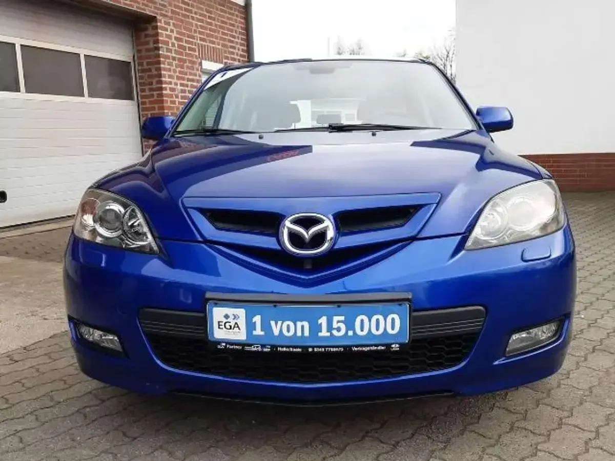 Używany Mazda 3 105 KM (77 kW) 2008 Niebieski Sedan/Limuzyna