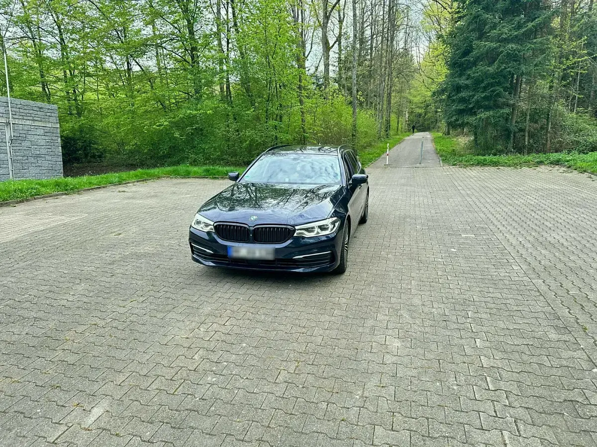 Gebraucht BMW 540 320 PS (235 kW) 2018 Blau Kombi