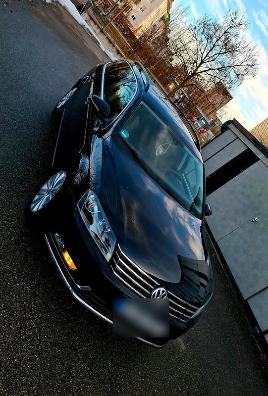 Gebraucht VW Passat 140 PS (102 kW) 2013 Schwarz Kombi