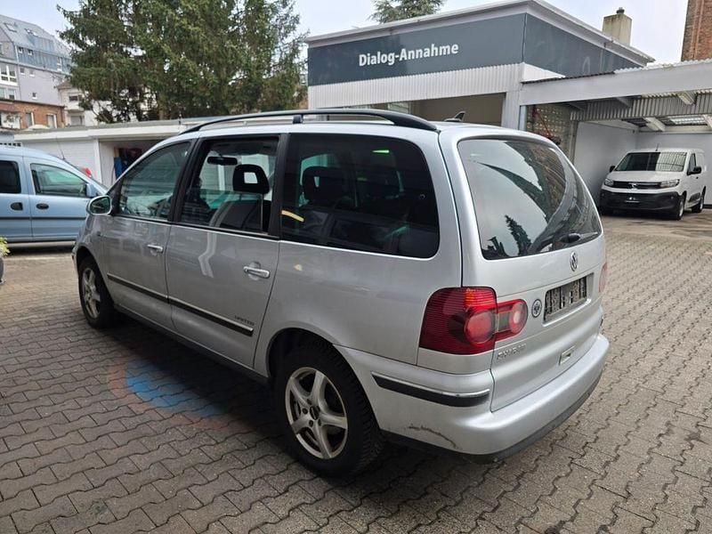 Gebraucht VW Sharan Trendline 116 PS (85 kW) 2008 Silber Van / Kleinbus