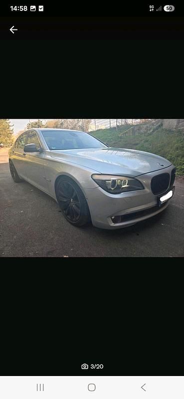 Gebraucht BMW 750 408 PS (300 kW) 2008 Silber Limousine