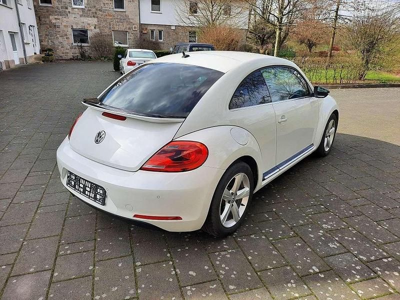 Gebraucht VW Beetle 160 PS (117 kW) 2013 Weiß Kleinwagen