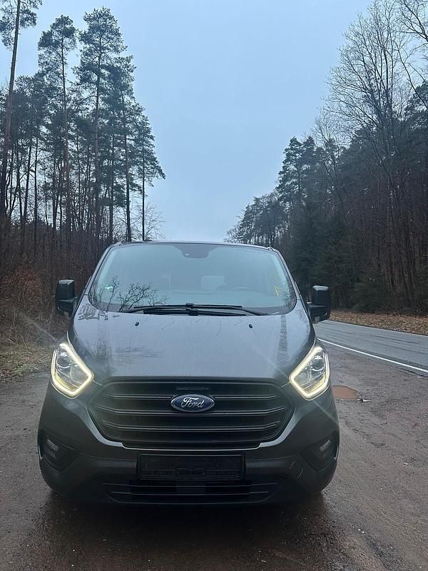 Gebraucht Ford Transit Trend 131 PS (96 kW) 2022 Grau Kombi