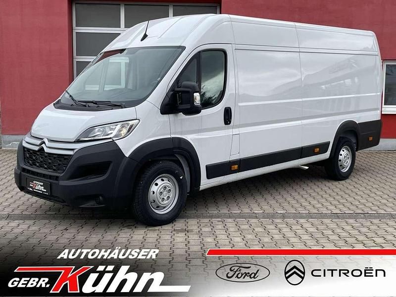 Eisweiß Neu 2024 Citroën Jumper Van / Kleinbus | 31.942 € (Teuer) - Bild 1/3