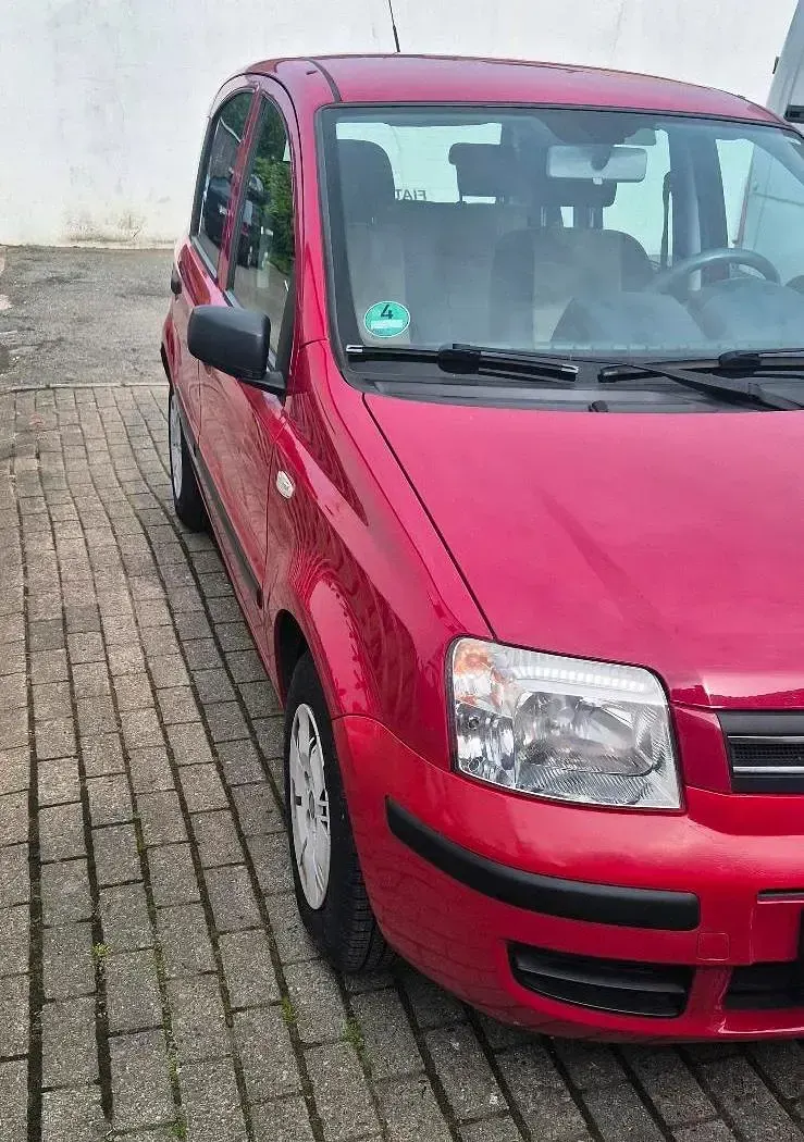 Gebraucht Fiat Panda 60 PS (44 kW) 2009 Rot Kleinwagen