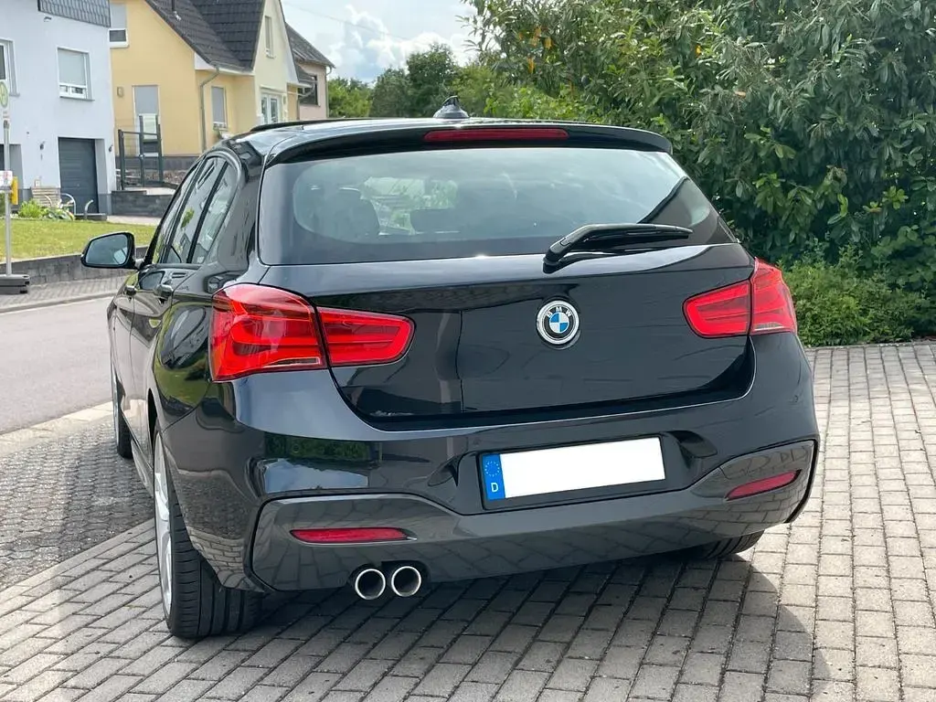 Gebraucht BMW 120 M Sport 190 PS (139 kW) 2016 Schwarz Kleinwagen