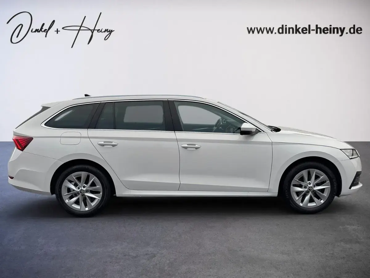 Gebraucht Skoda Octavia Style 116 PS (85 kW) 2023 Weiß Kombi