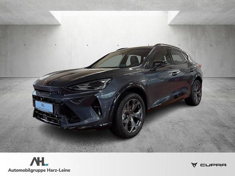 Grau Gebraucht 2025 Cupra Formentor SUV | 31.440 € (Superpreis) - Bild 1/4