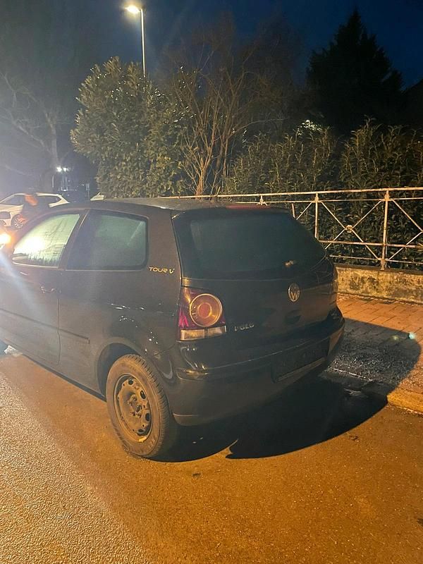 Gebraucht VW Polo 60 PS (44 kW) 2007 Schwarz Kleinwagen